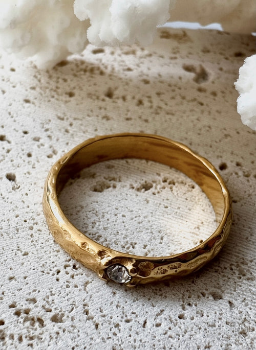 Mooncurrent Ring