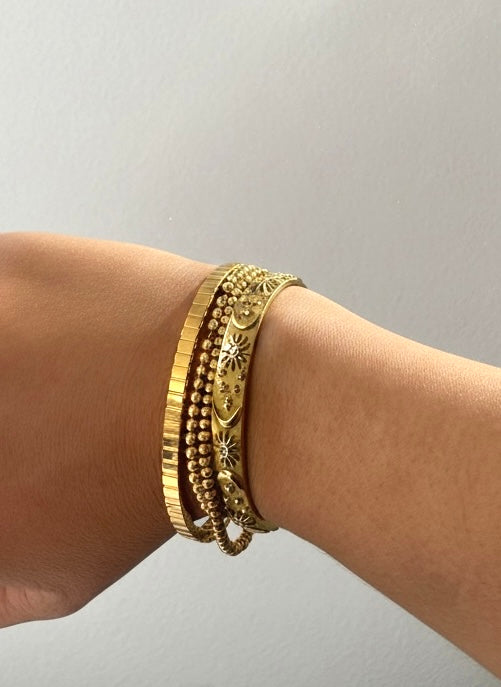 Tideline Bangle