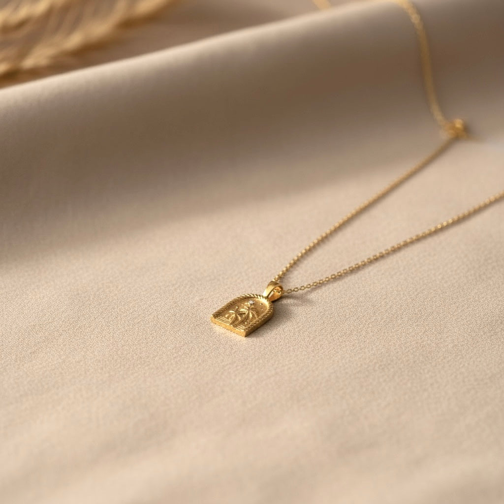Palm Tide Necklace
