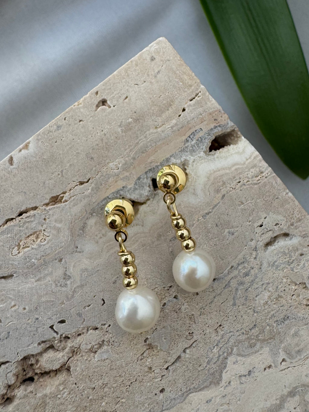 Silk Pearl Drops