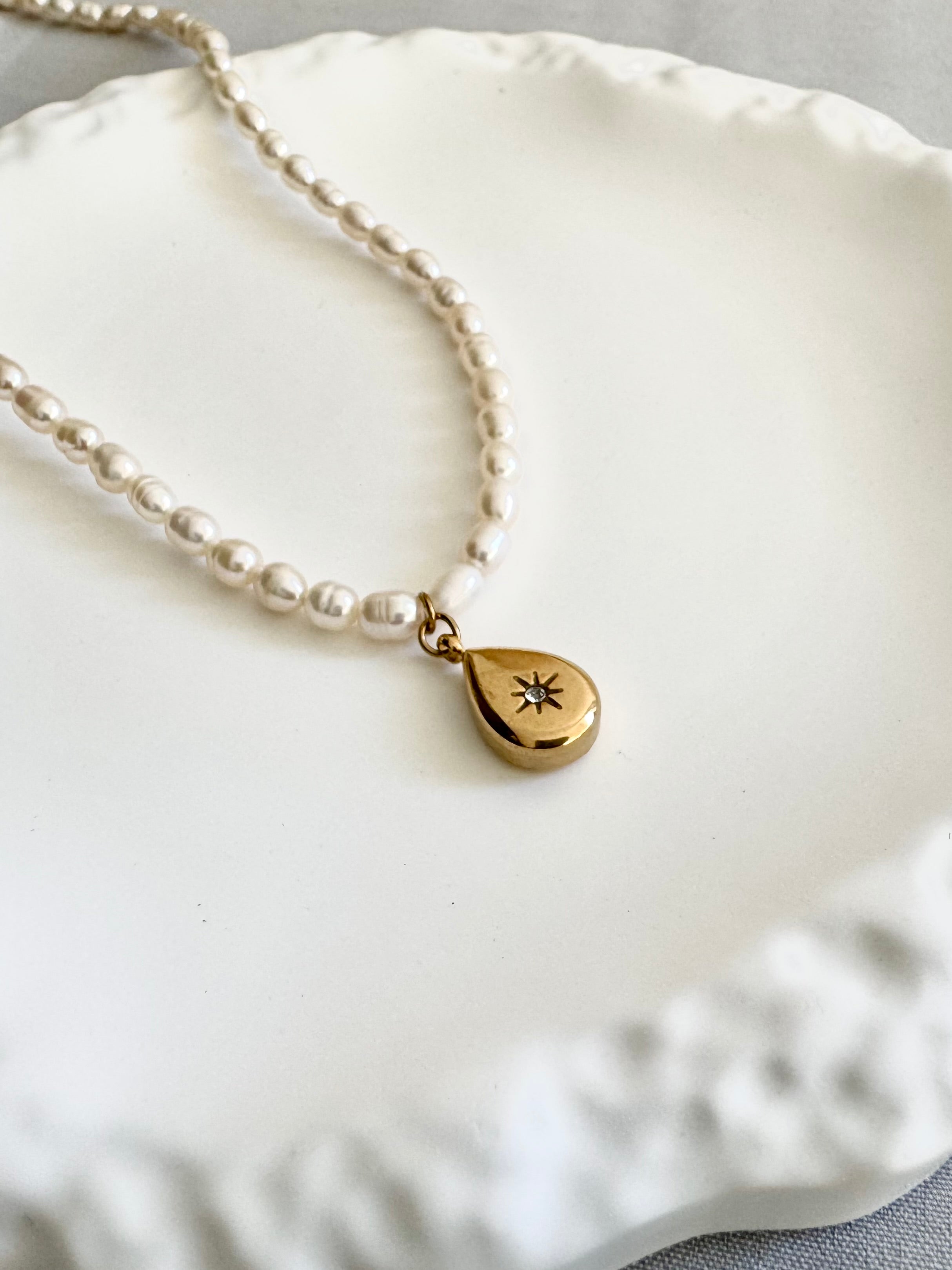 Luna Tide Pearl Necklace